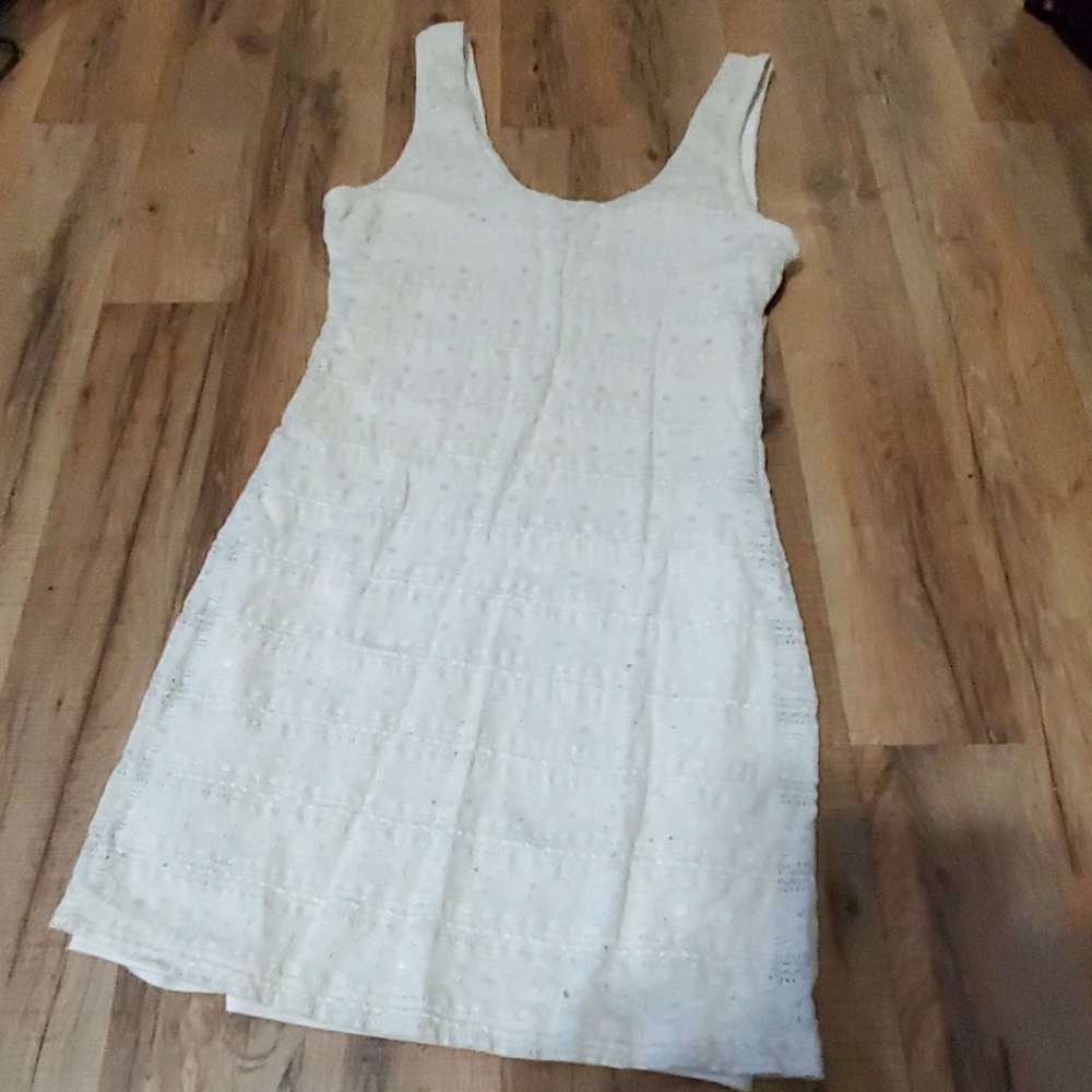 2/$10 White Sleeveless Bodycon Mini Dress